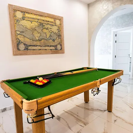 Stunning With A Heated Jacuzzi Villa San Pawl il-Baħar