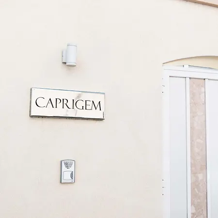 Villa Stunning With A Heated Jacuzzi *