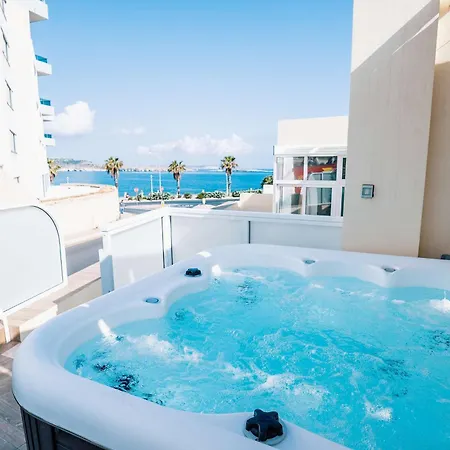 Villa Stunning 4br With Heated Jacuzzi In