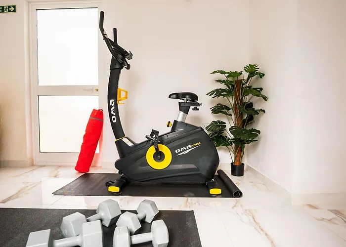 Willa Stunning With A Heated Jacuzzi St Paul's Bay