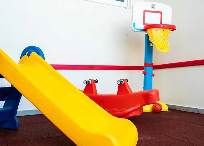 Stunning With A Heated Jacuzzi Willa