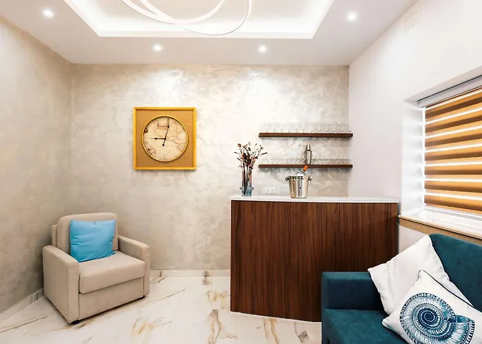 Stunning With A Heated Jacuzzi Willa St Paul's Bay