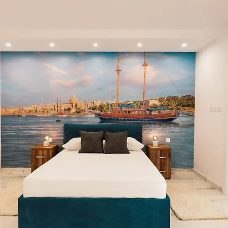 Stunning With A Heated Jacuzzi * San Pawl il-Baħar