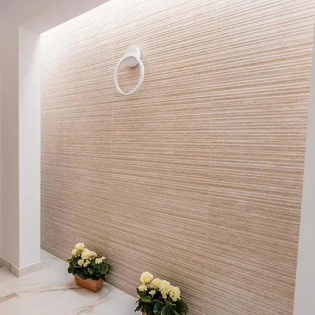 Stunning With A Heated Jacuzzi Villa *